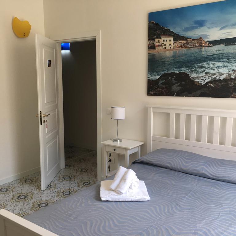 L'Infinito Bed & Breakfast Salerno Exterior photo